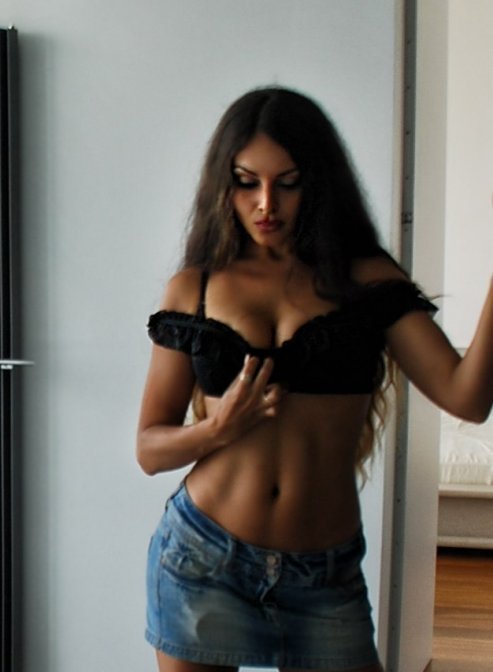 Проcтитутка Арина Проcтитутка Арина
